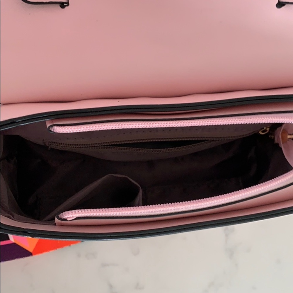 Pink Handbag - Picture 5 of 8